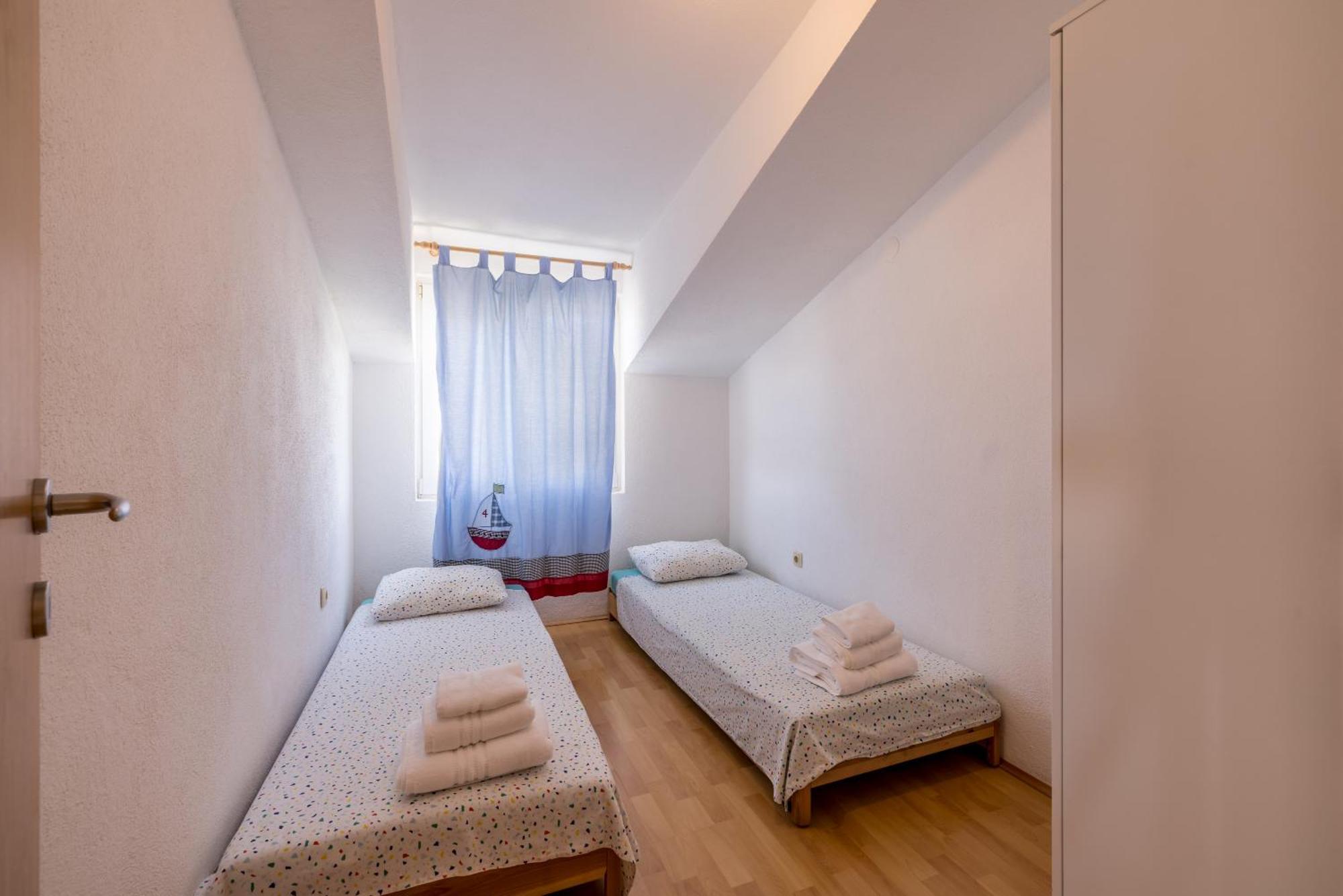 Holiday Home Krishto トロギール エクステリア 写真