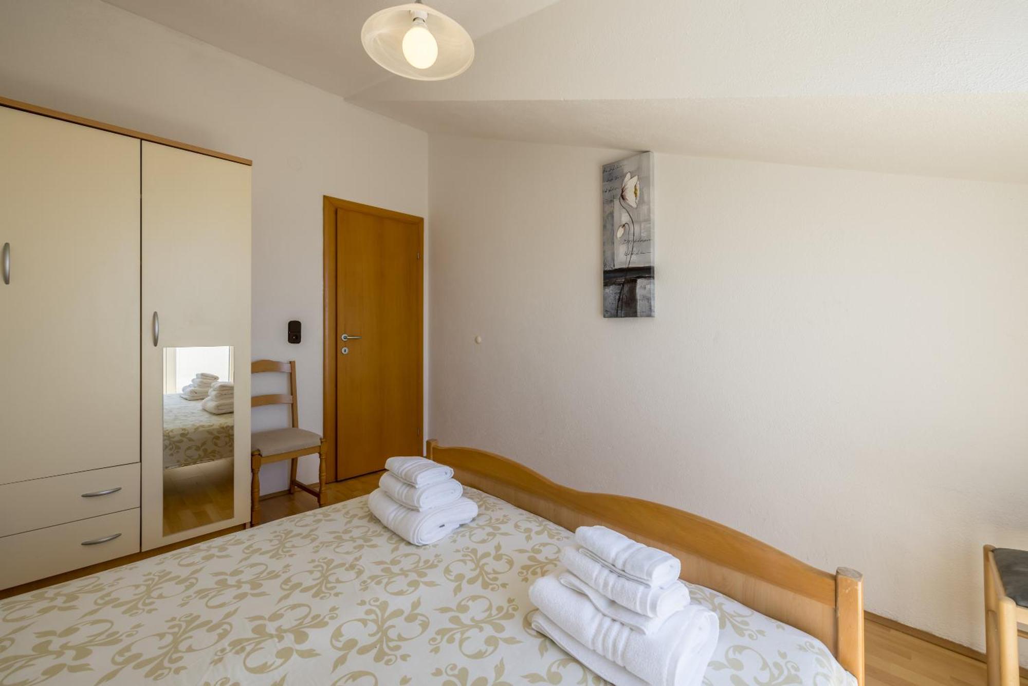 Holiday Home Krishto トロギール エクステリア 写真